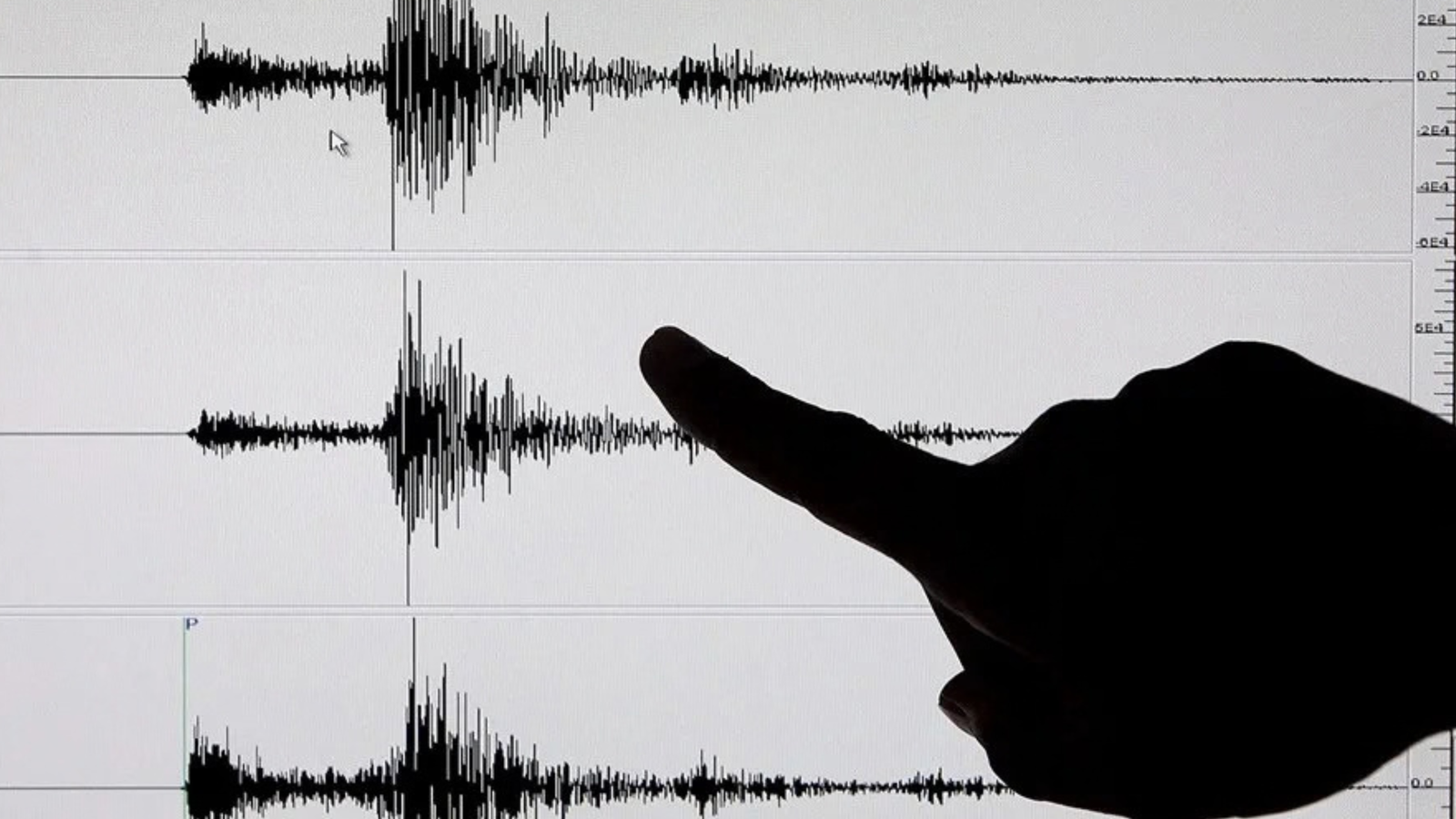 Terremoto de magnitud 7.7 sacude Panamá