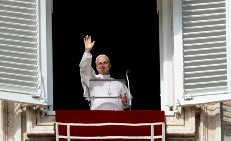 Médicos dan el visto bueno al papa León XIV para viajar a Sudamérica tras su operación
