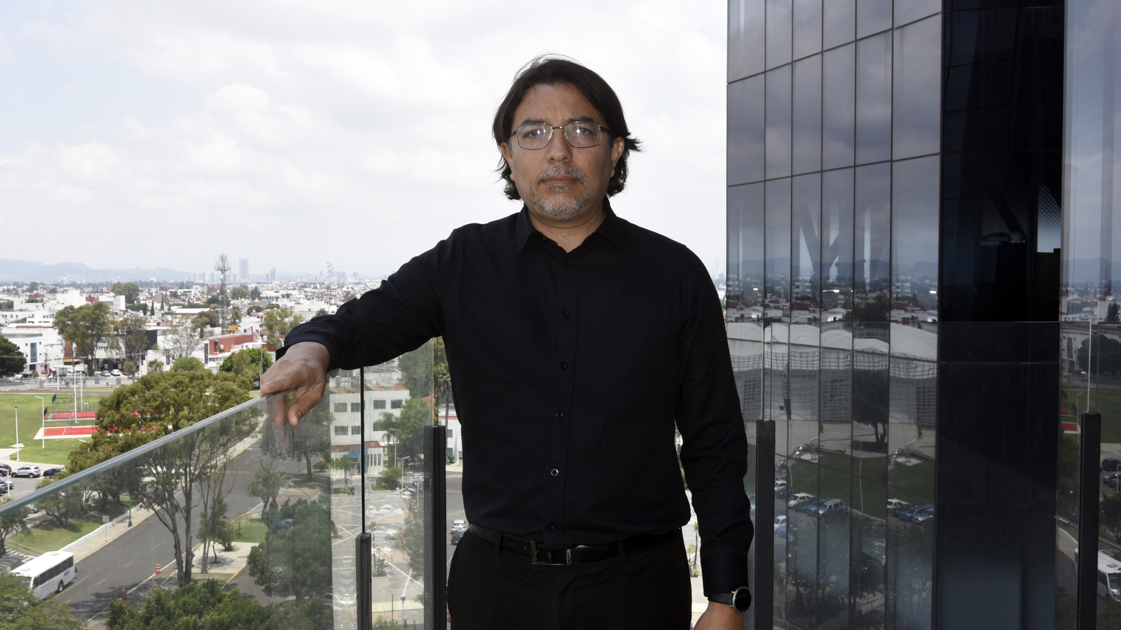 Especialista de la BUAP propone regular contenidos en redes sociales para frenar la desinformación