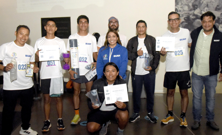 Programa CuIDAATE impulsa la salud laboral con la Carrera Vertical BUAP 2026