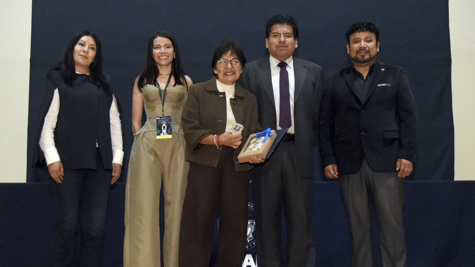 Rectora Lilia Cedillo expone sobre infecciones emergentes en el Congreso de Microbiología Veterinaria de la BUAP