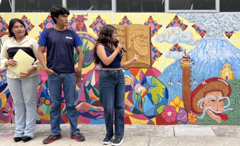 Inauguran mural en el Complejo Regional Mixteca de la BUAP