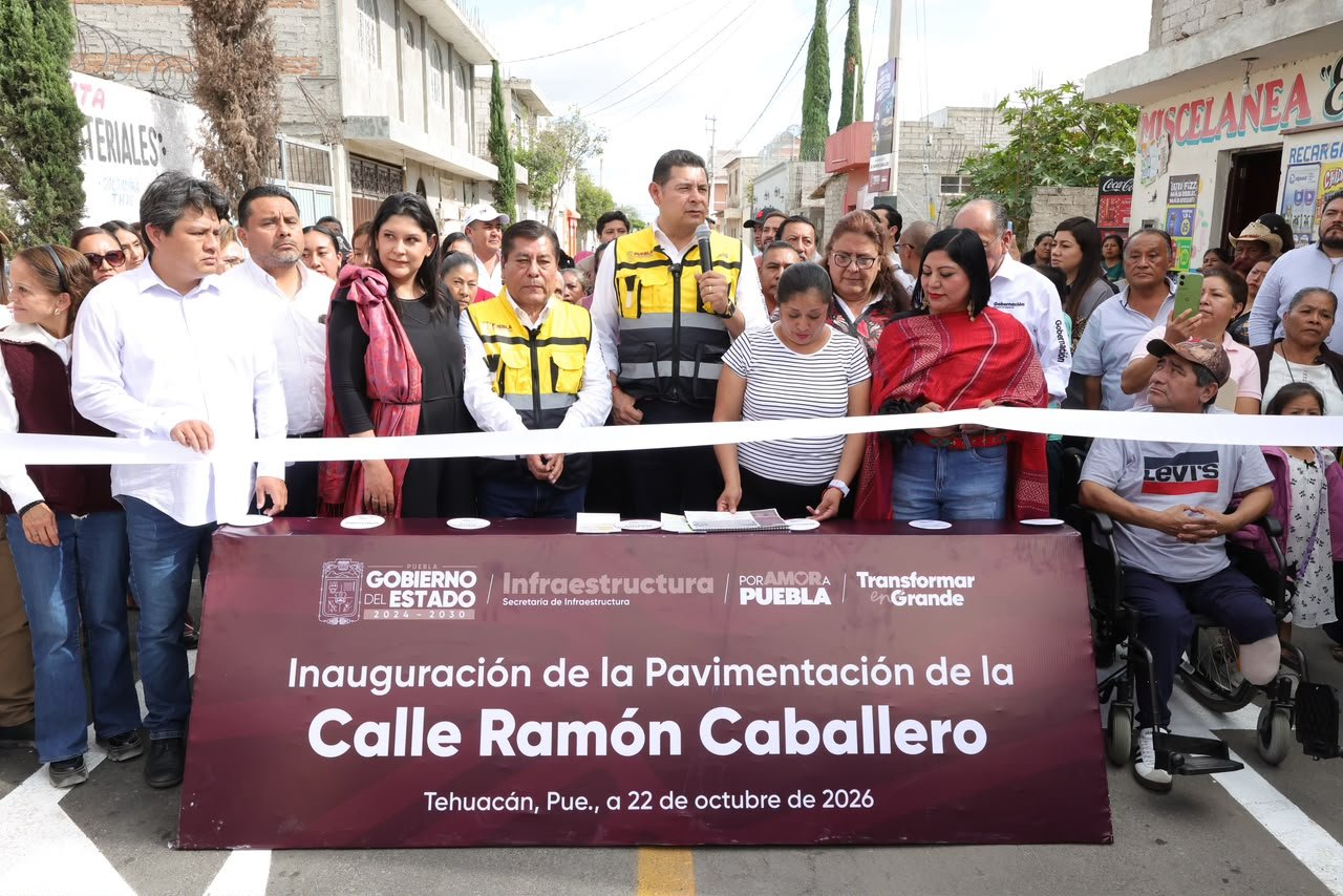 Gobierno de Puebla adquiere módulos de pavimento para reducir costos a un tercio y acelerar obras en la Sierra Negra