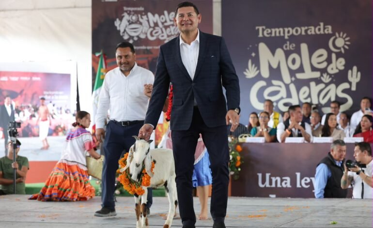 Inicia la temporada del Mole de Caderas 2026 en Tehuacán con proyección de 100 MDP en derrama económica