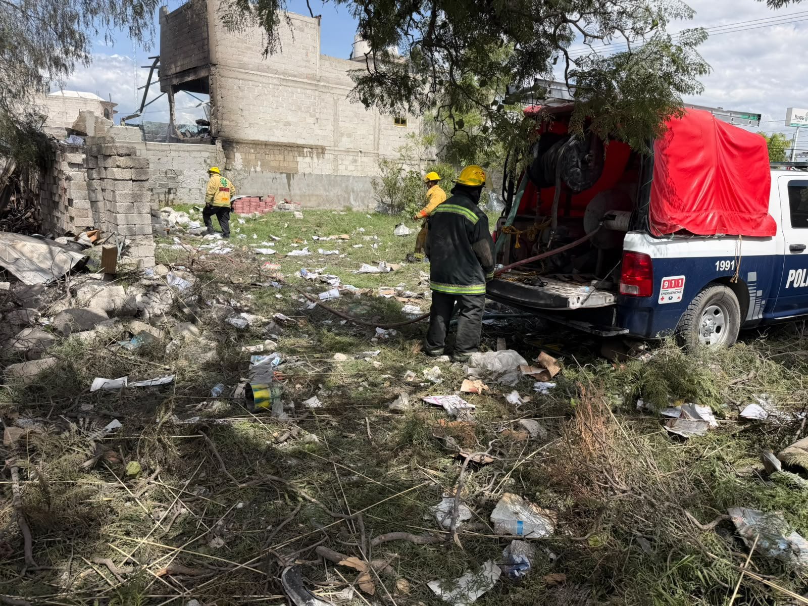 Protección Civil Estatal atiende explosión en Zacaola