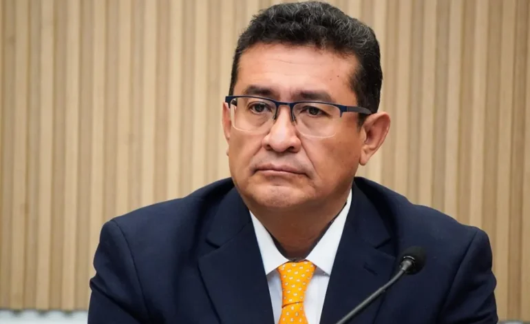 Planean 11 legisladores locales en Puebla buscar candidaturas federales y alcaldías rumbo a 2027